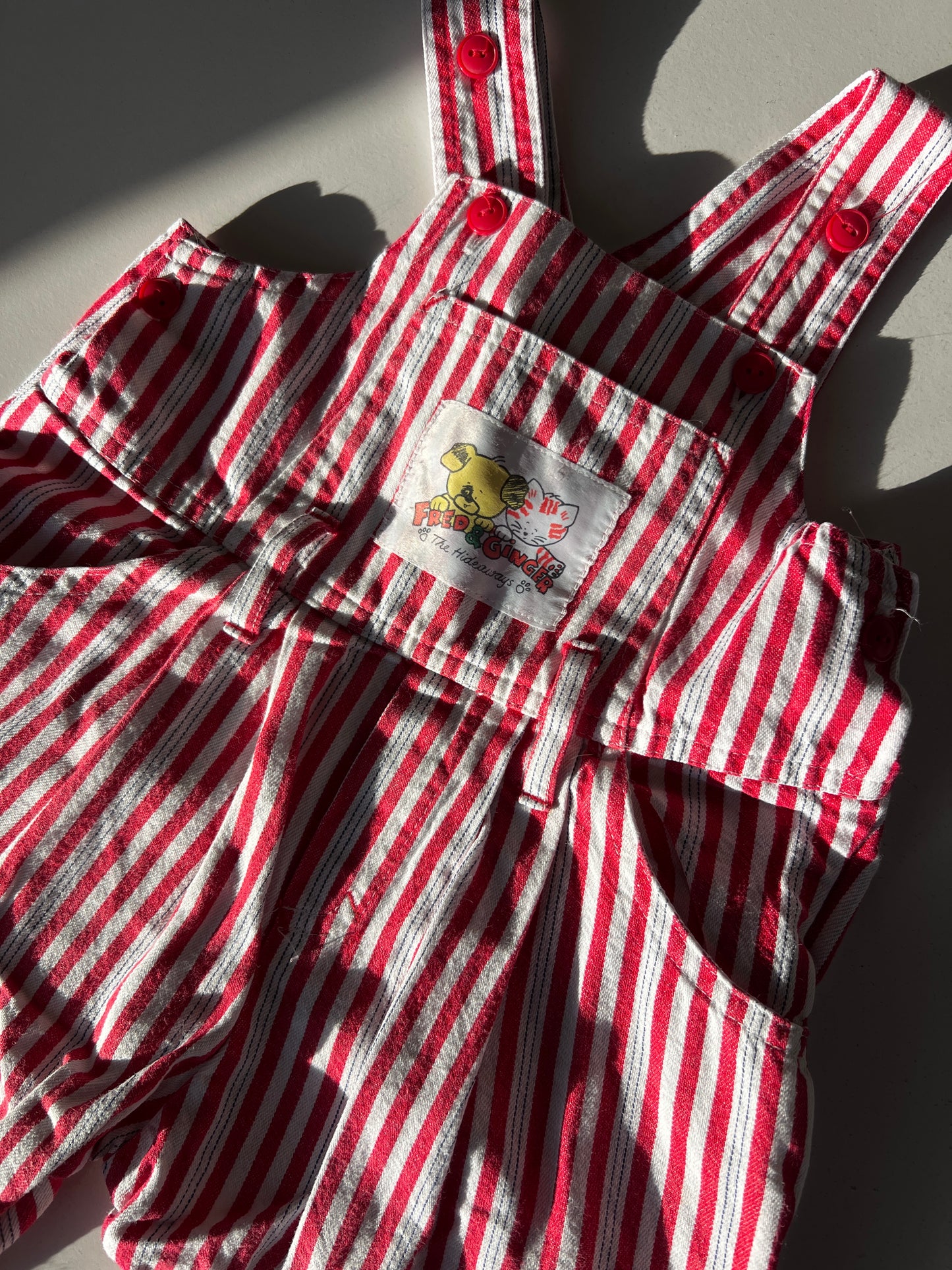 Kids Vintage 90s Fred & Ginger Denim Stripe Dungarees – Size 12 Months