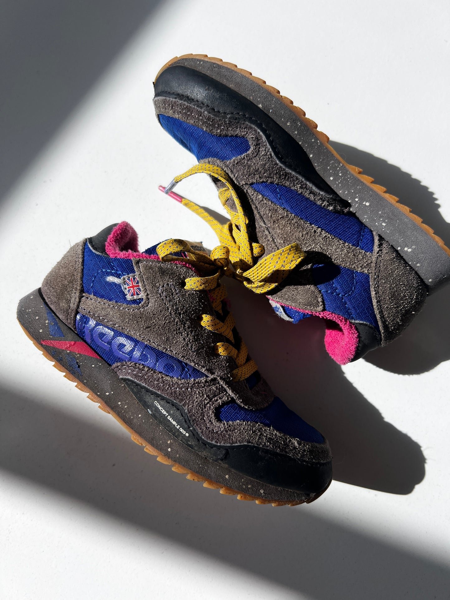 Reebok Alter The Icons Concept 003 Trainers Size 25.5 (UK 8.5)