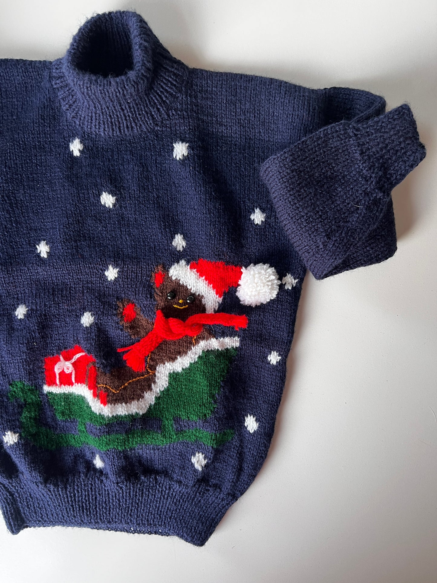 Kids Vintage Hand Knitted Bear Jumper Size 5-6 Years